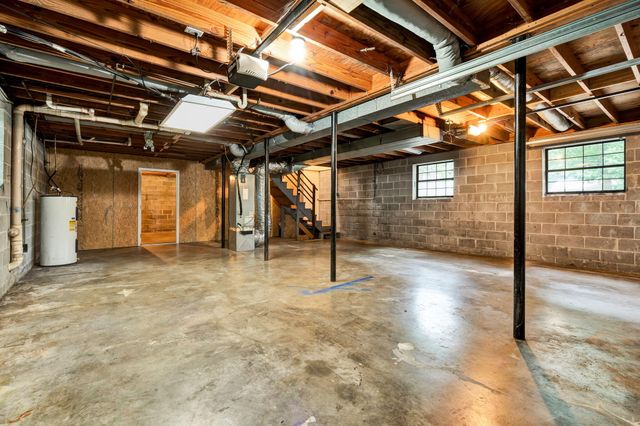 376 Oakwood Circle NE, Cleveland, TN 37312
