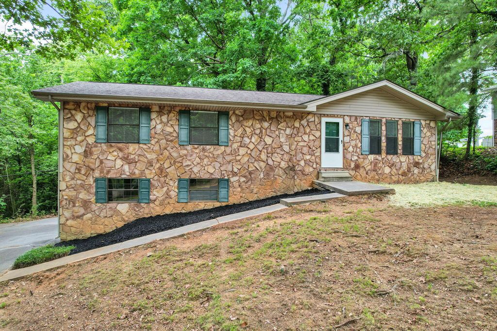 376 Oakwood Circle NE, Cleveland, TN 37312