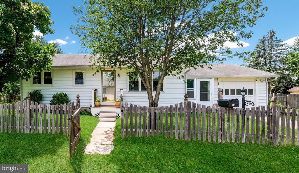 620 CHRISTY AVE, Croydon, PA 19021