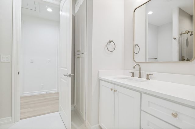 4347 Royal Ridge Drive, Dallas, TX 75229
