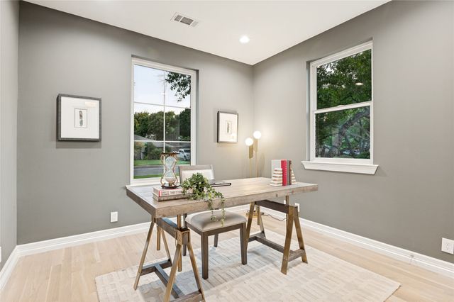 4347 Royal Ridge Drive, Dallas, TX 75229