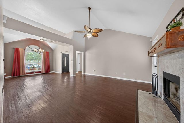 1912 Yaupon TRL, Cedar Park, TX 78613