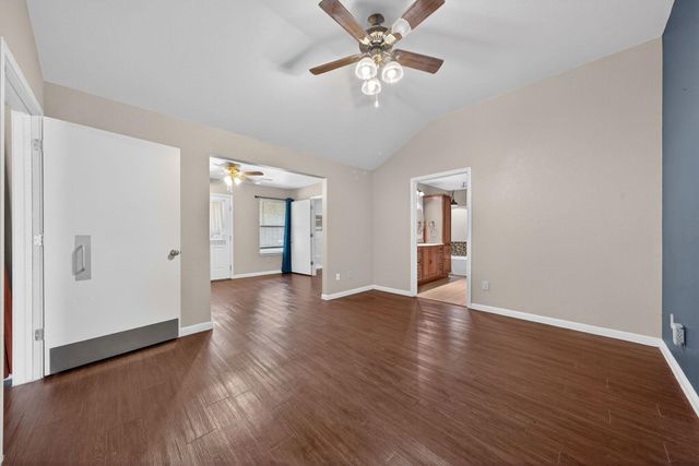 1912 Yaupon TRL, Cedar Park, TX 78613