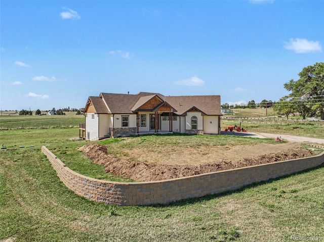2886 Running Brook Road, Elizabeth, CO 80107