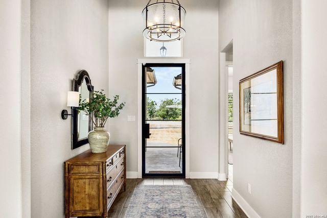 1147 POWDER RIDGE RD, New Braunfels, TX 78132
