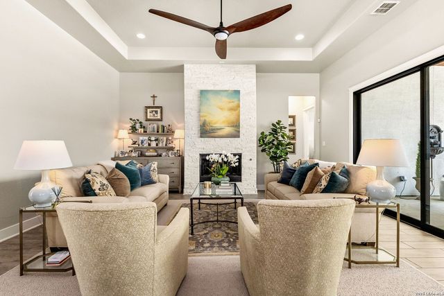 1147 POWDER RIDGE RD, New Braunfels, TX 78132