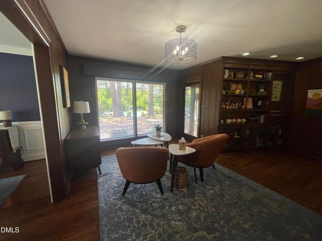 1607 Lakeshore Drive, Dunn, NC 28334