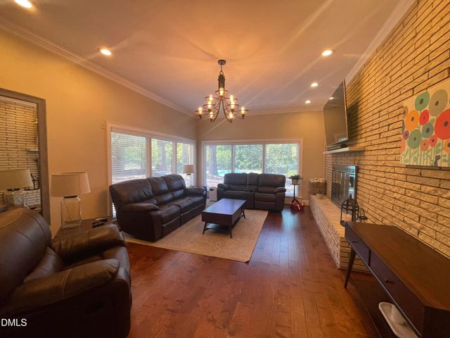 1607 Lakeshore Drive, Dunn, NC 28334