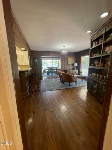 1607 Lakeshore Drive, Dunn, NC 28334