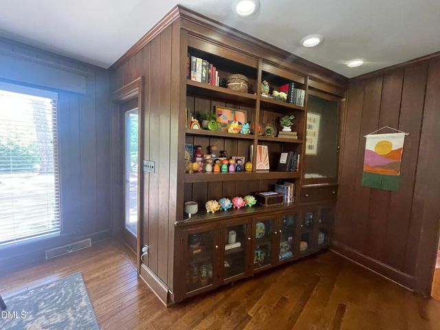 1607 Lakeshore Drive, Dunn, NC 28334