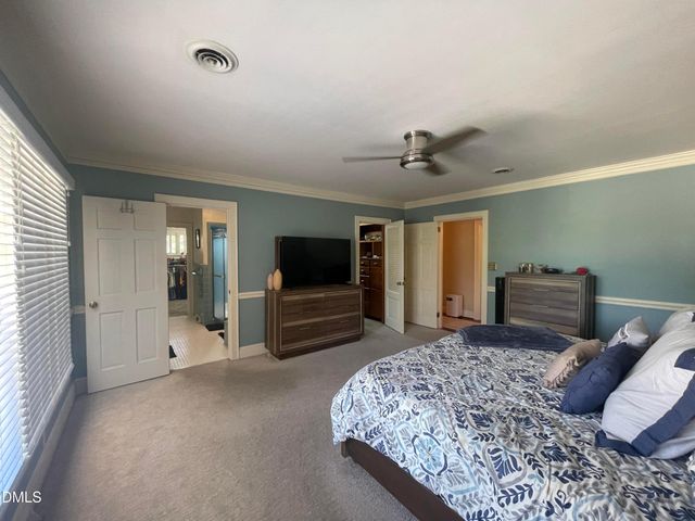 1607 Lakeshore Drive, Dunn, NC 28334