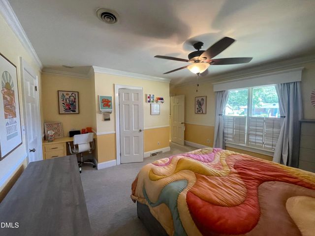 1607 Lakeshore Drive, Dunn, NC 28334