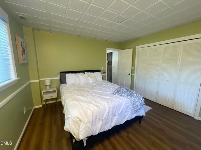 1607 Lakeshore Drive, Dunn, NC 28334