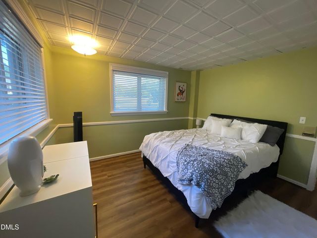 1607 Lakeshore Drive, Dunn, NC 28334
