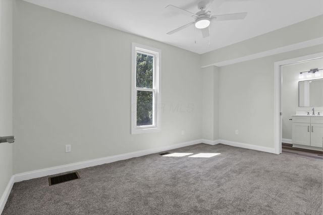 77 S Church Street, Thornville, OH 43076