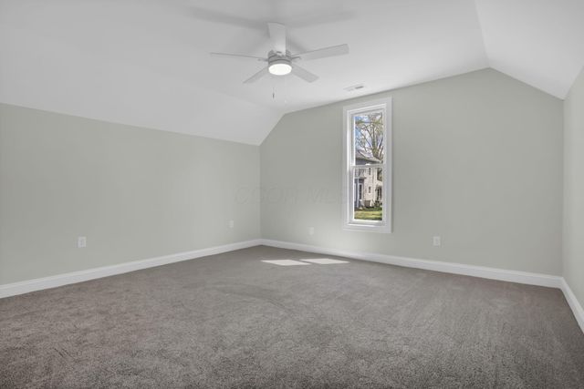 77 S Church Street, Thornville, OH 43076