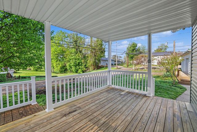 77 S Church Street, Thornville, OH 43076
