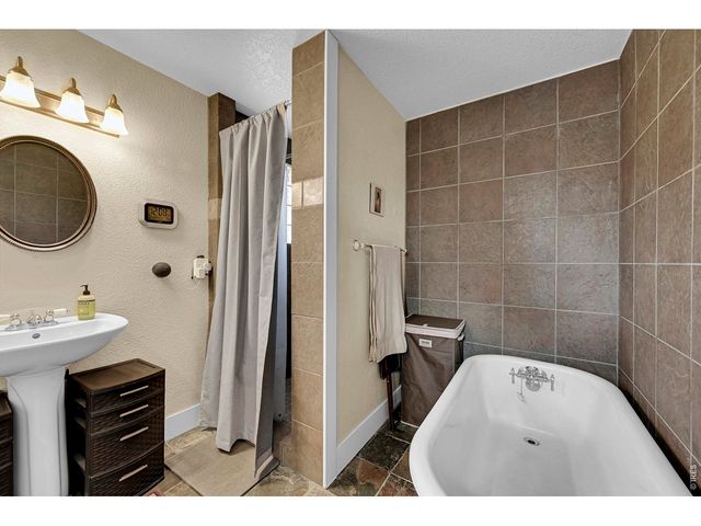 1401 3rd Ave, Longmont, CO 80501