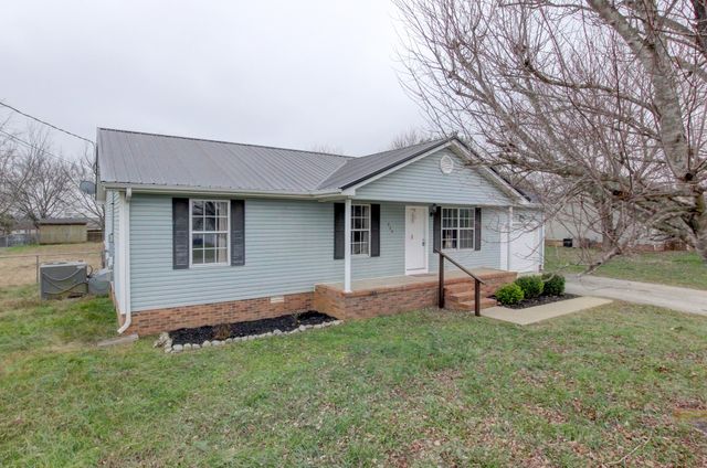 920 Linda Dr, Oak Grove, KY 42262