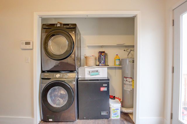 920 Linda Dr, Oak Grove, KY 42262