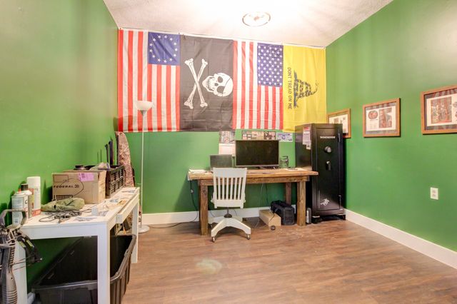 920 Linda Dr, Oak Grove, KY 42262