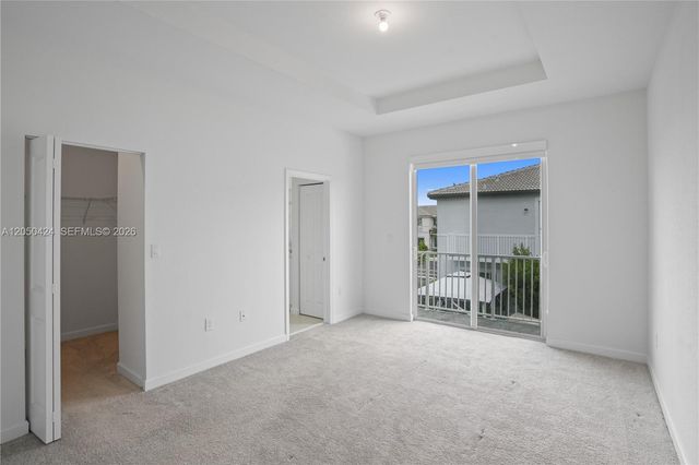 715 SE 15th Street ., Homestead, FL 33034