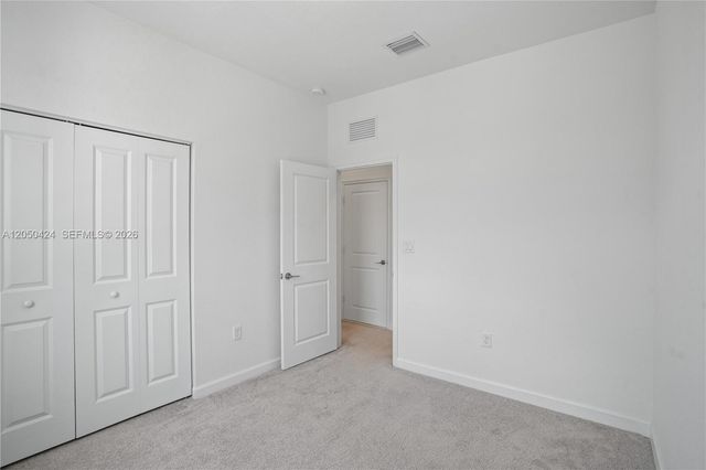 715 SE 15th Street ., Homestead, FL 33034