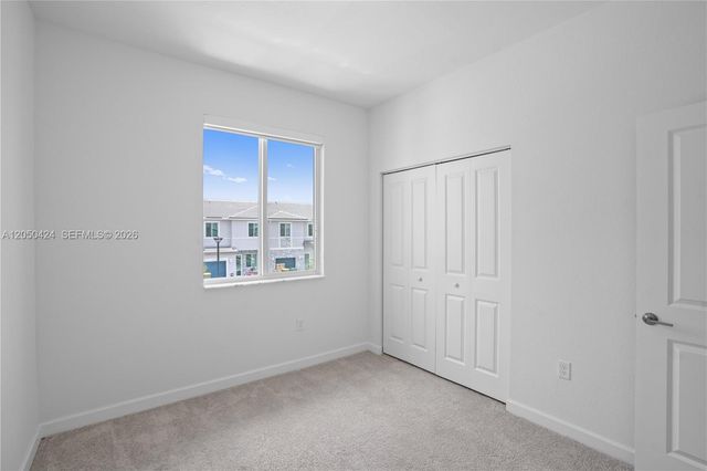 715 SE 15th Street ., Homestead, FL 33034