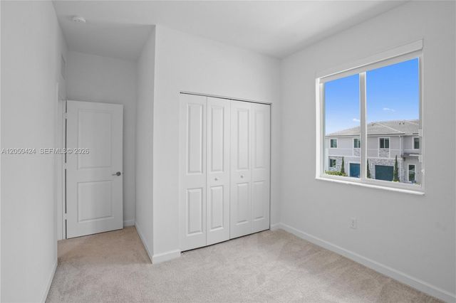 715 SE 15th Street ., Homestead, FL 33034