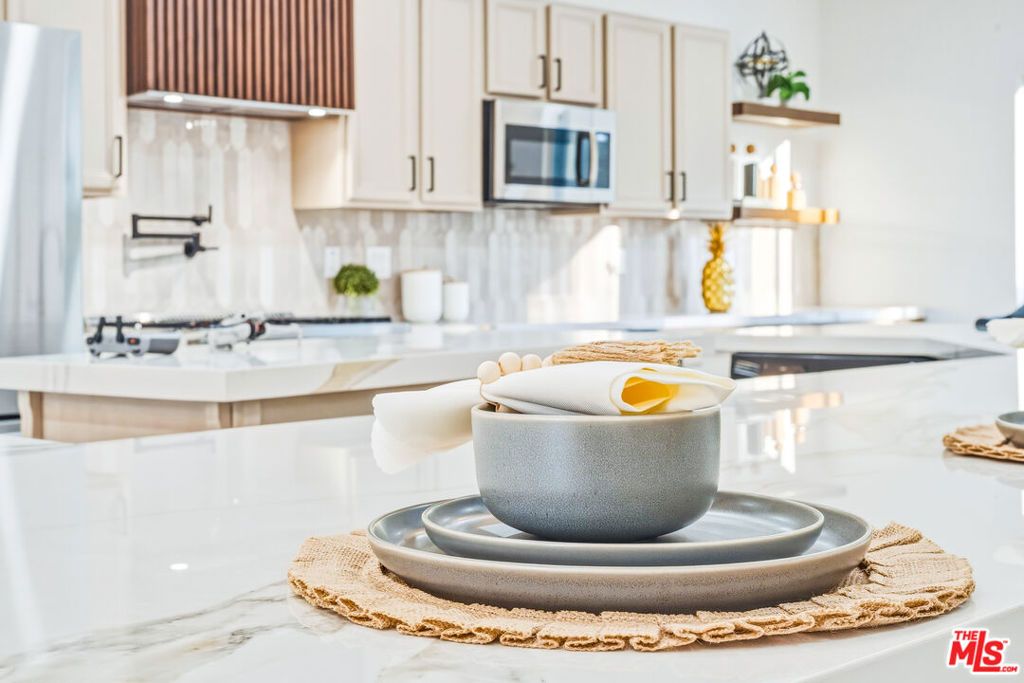 Image 9 of property listing at 78955 Via Florence, La Quinta, CA 92253