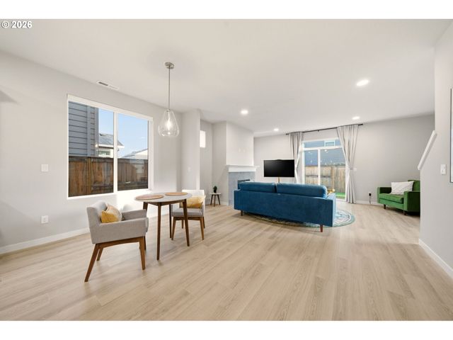 2903 S OLEANDER St, Cornelius, OR 97113