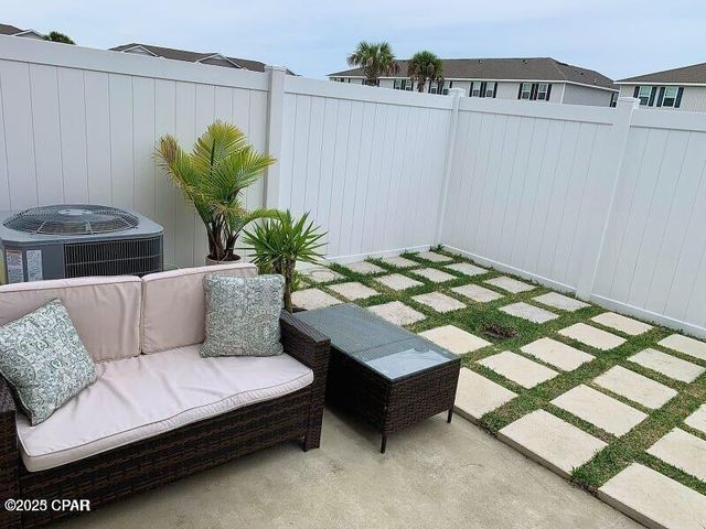 5765 Callaway Circle, Panama City, FL 32404