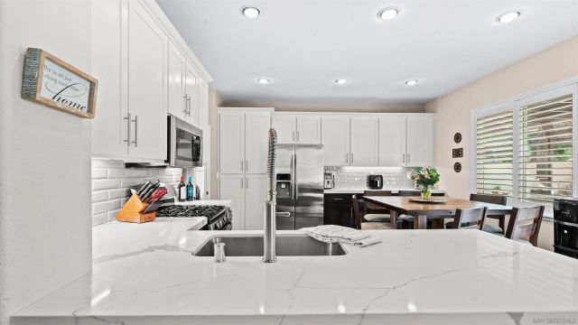 756 Camino Magnifico, San Marcos, CA 92069