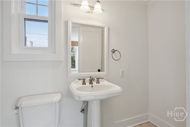 806 Maupas Avenue, Savannah, GA 31401