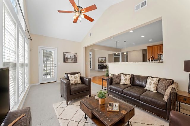 30 Hydrangea Way, Simpsonville, SC 29681