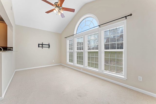 30 Hydrangea Way, Simpsonville, SC 29681