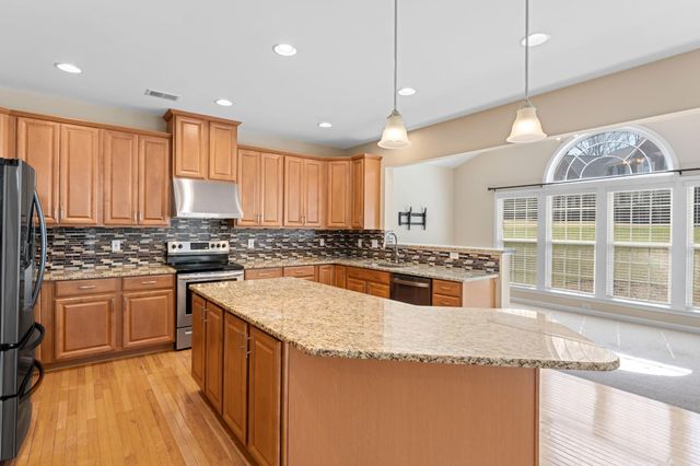 30 Hydrangea Way, Simpsonville, SC 29681