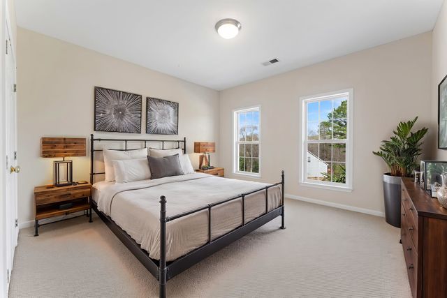 30 Hydrangea Way, Simpsonville, SC 29681