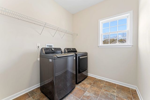 30 Hydrangea Way, Simpsonville, SC 29681