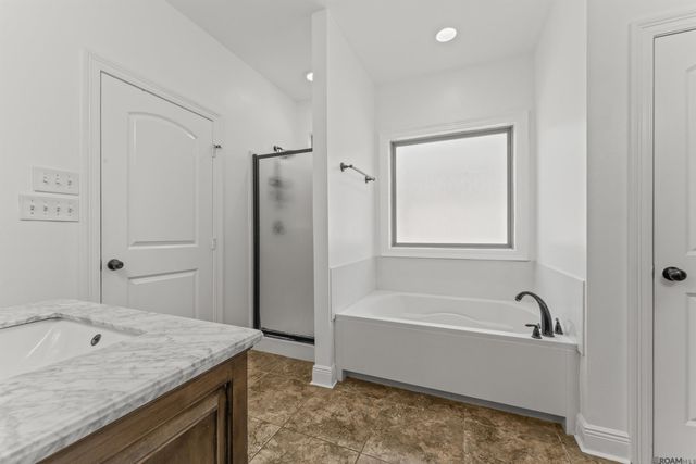 7373 Estelle Dr, Denham Springs, LA 70726