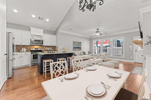 7373 Estelle Dr, Denham Springs, LA 70726