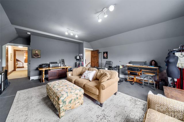 4862 Pinnacle Mountain Road, Zirconia, NC 28790