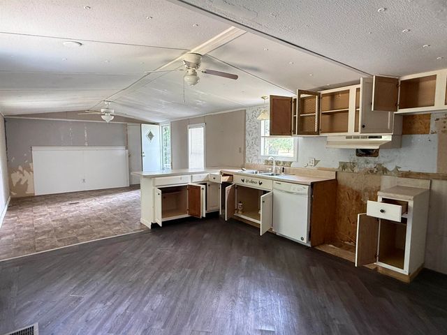 7241 Lawrimore Ln., Conway, SC 29527