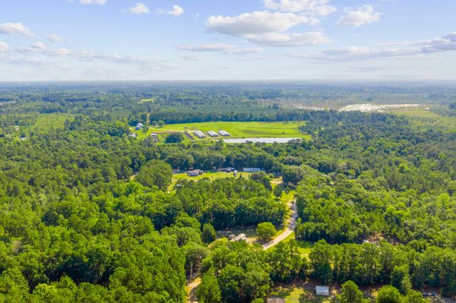 7241 Lawrimore Ln., Conway, SC 29527