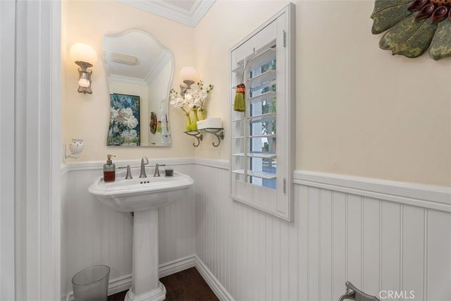 25 Carpenteria, Irvine, CA 92602