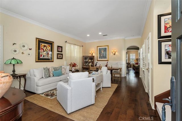 25 Carpenteria, Irvine, CA 92602