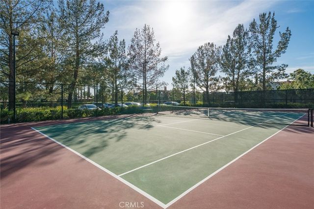 25 Carpenteria, Irvine, CA 92602