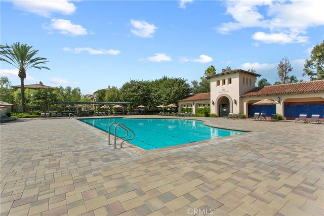 25 Carpenteria, Irvine, CA 92602