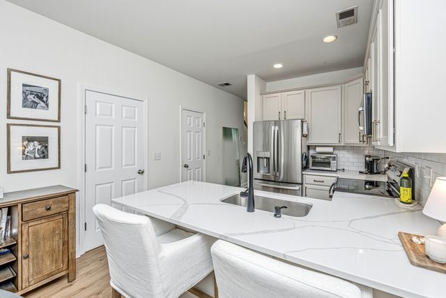 4936 W Liberty Park Circle, North Charleston, SC 29405