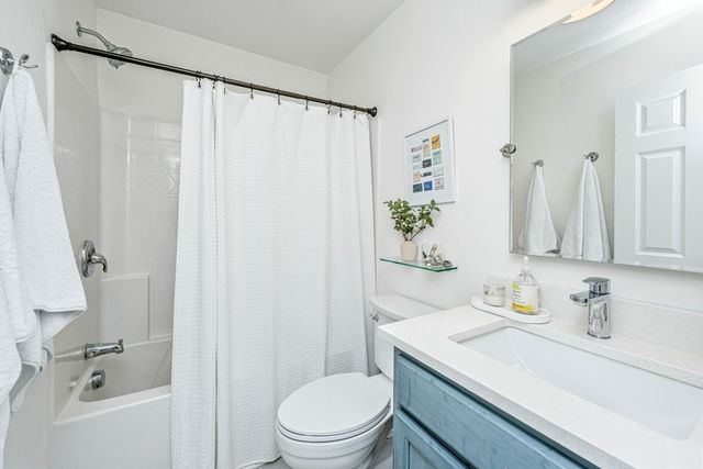 4936 W Liberty Park Circle, North Charleston, SC 29405